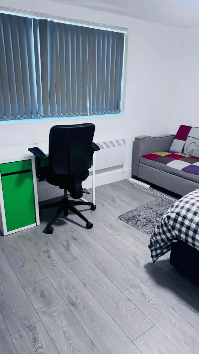 Image 4 of Douglas Rooms