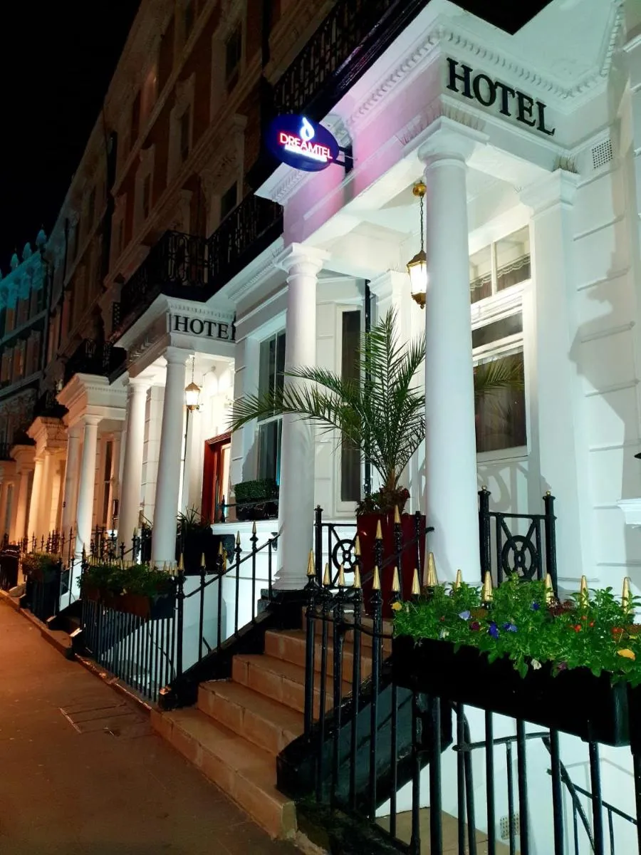 Image 4 of Dreamtel London Kensington