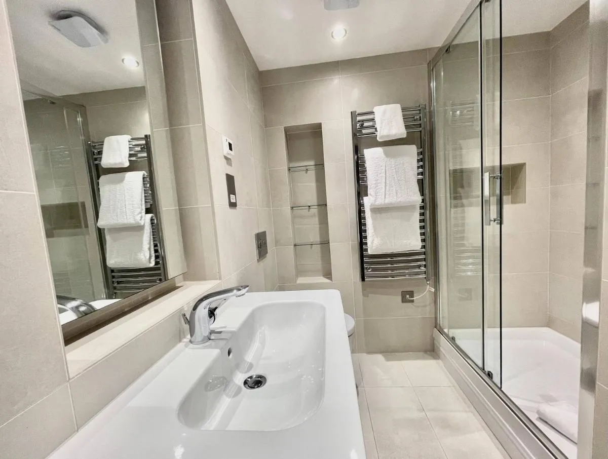 Image 3 of Drury Lane Residences