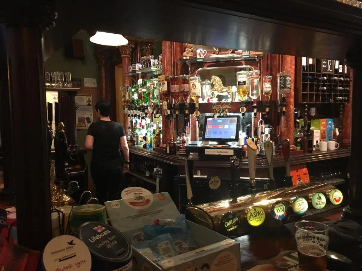 Image 4 of Dukes Head Inn
