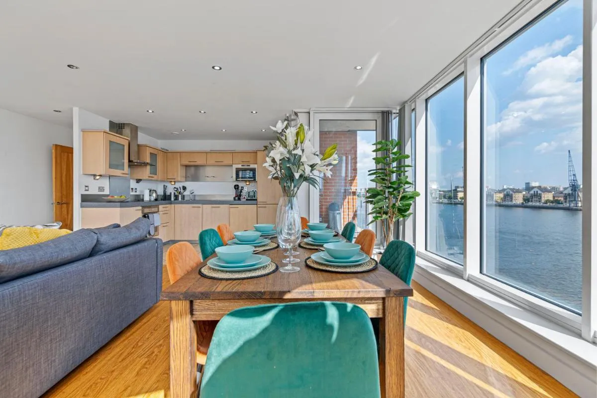 Image 4 of EXCEL LONDON MAJESTIC APARTMENT