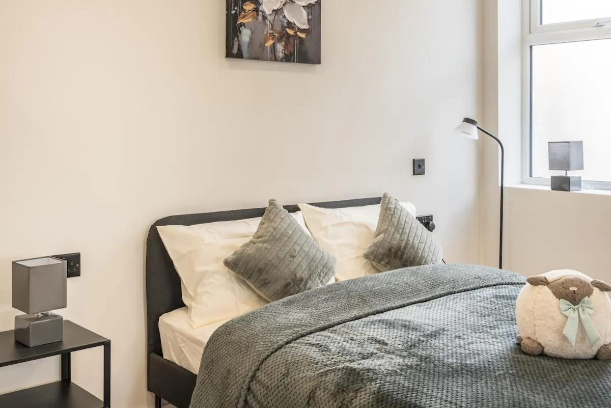 Image 5 of East16 Studio Flat
