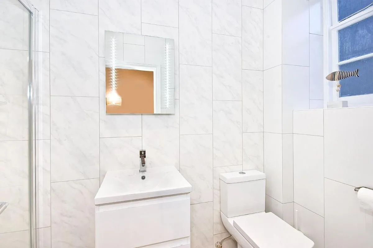 Image 3 of Eldon Chambers Pod 2 by City Living London