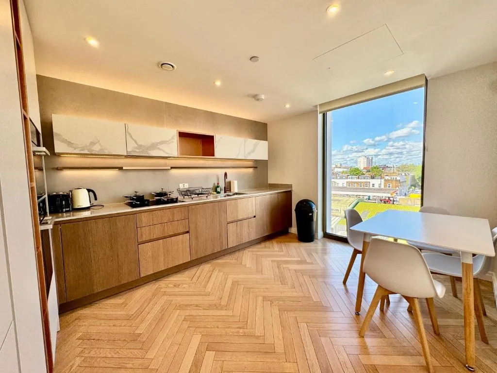 Image 1 of Elegant 2BR Apartment near Chelsea