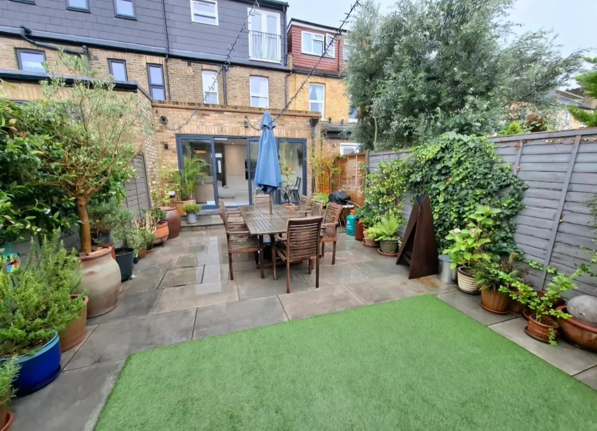 Image 3 of Elegant Garden Flat – Wimbledon