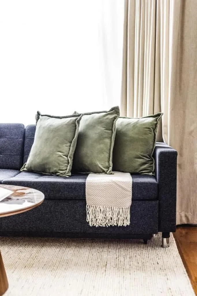 Image 5 of Elegant Kensington Apartment