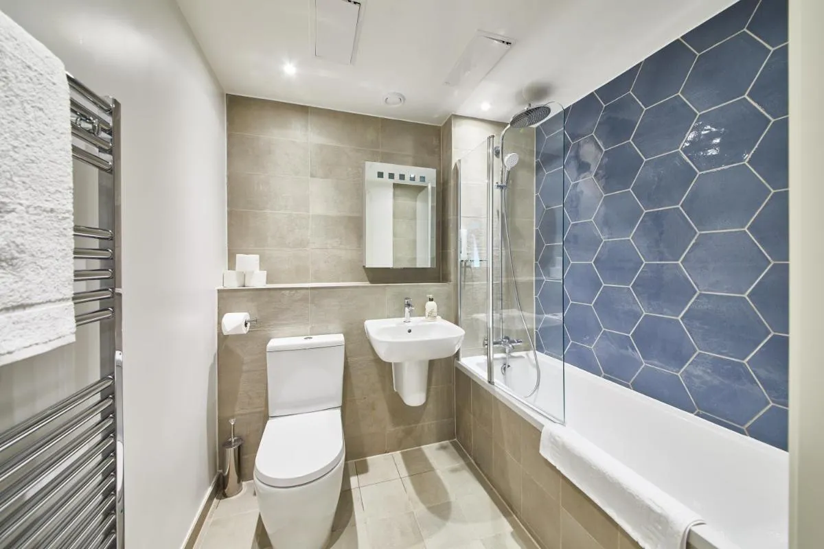 Image 3 of Elegant Plus Luxury Apartments