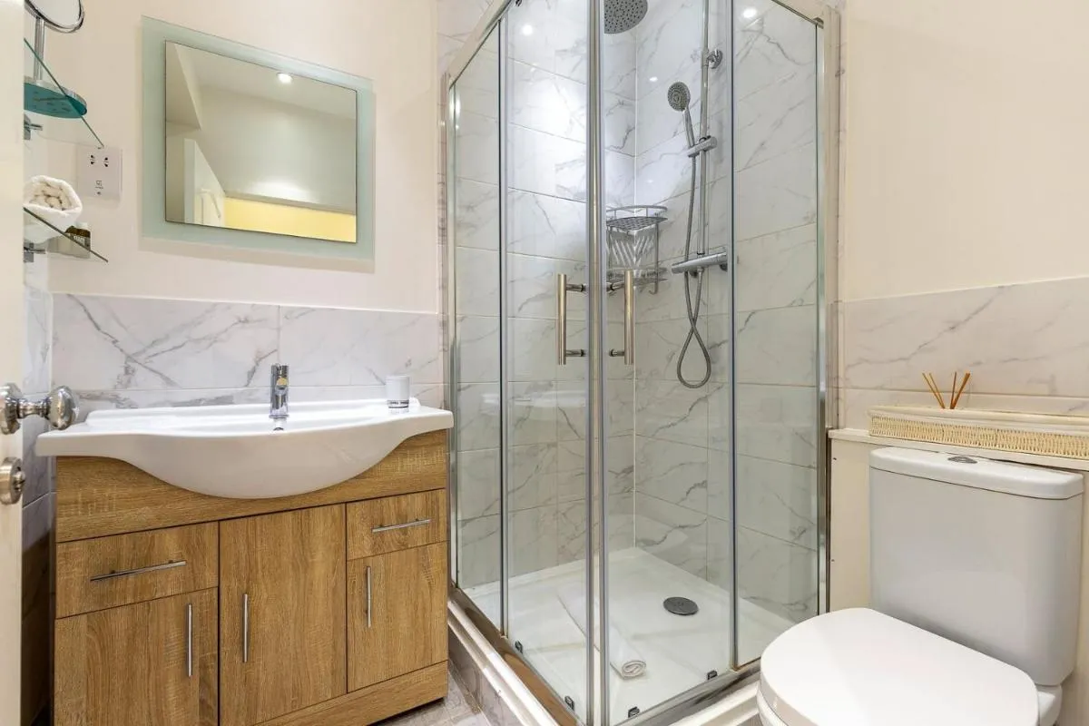 Image 4 of Elegant Two Bedroom Flat in Redcliffe Gardens