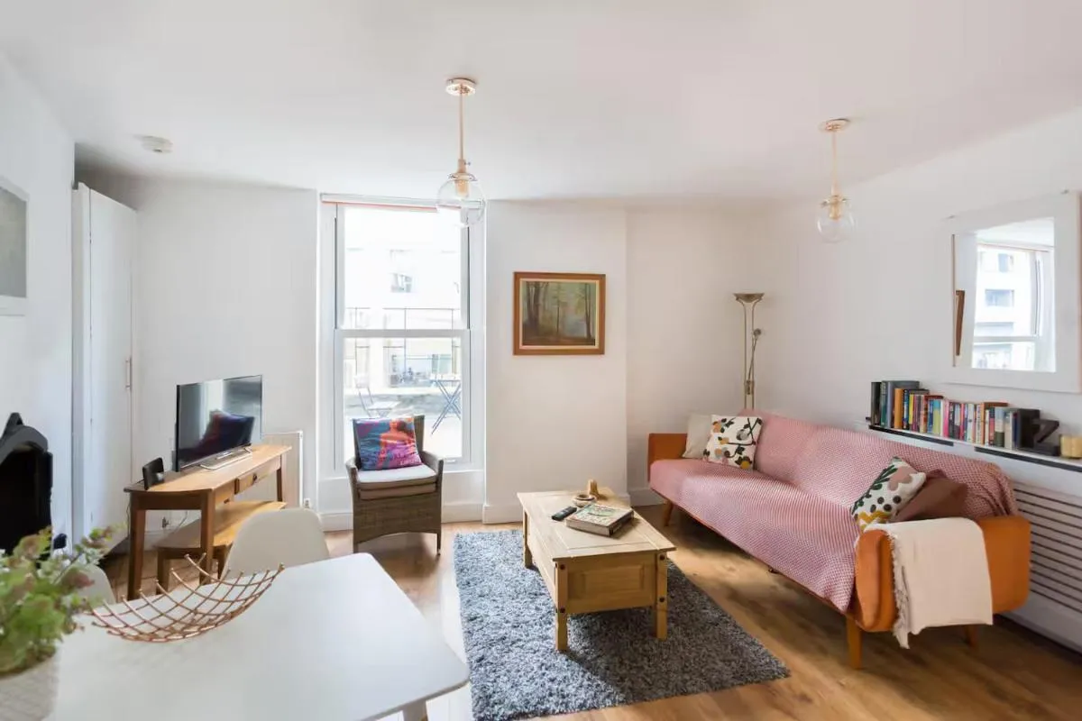 Image 5 of Entire Apartment in Central London