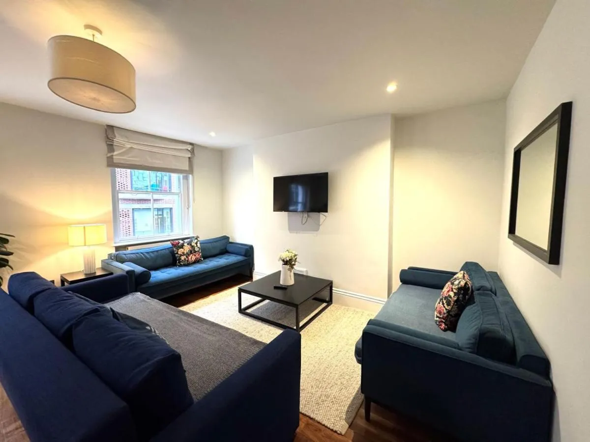 Image 5 of Euston Square Apartments