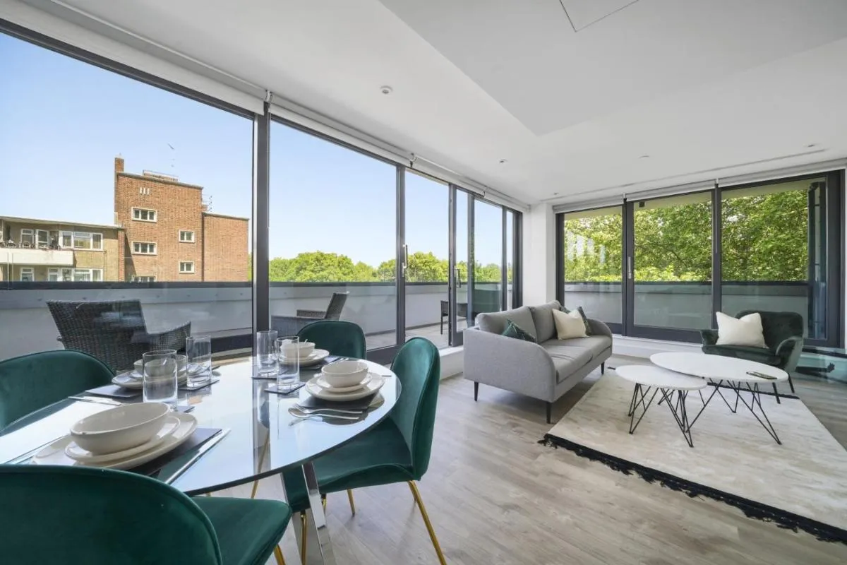 Image 4 of Executive Apartments in Bermondsey FREE WIFI & AIRCON by City Stay Aparts London
