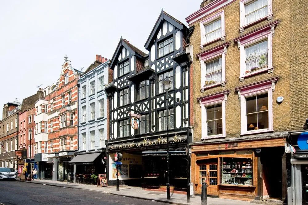 Image 5 of F2 Greek Street by City Living London