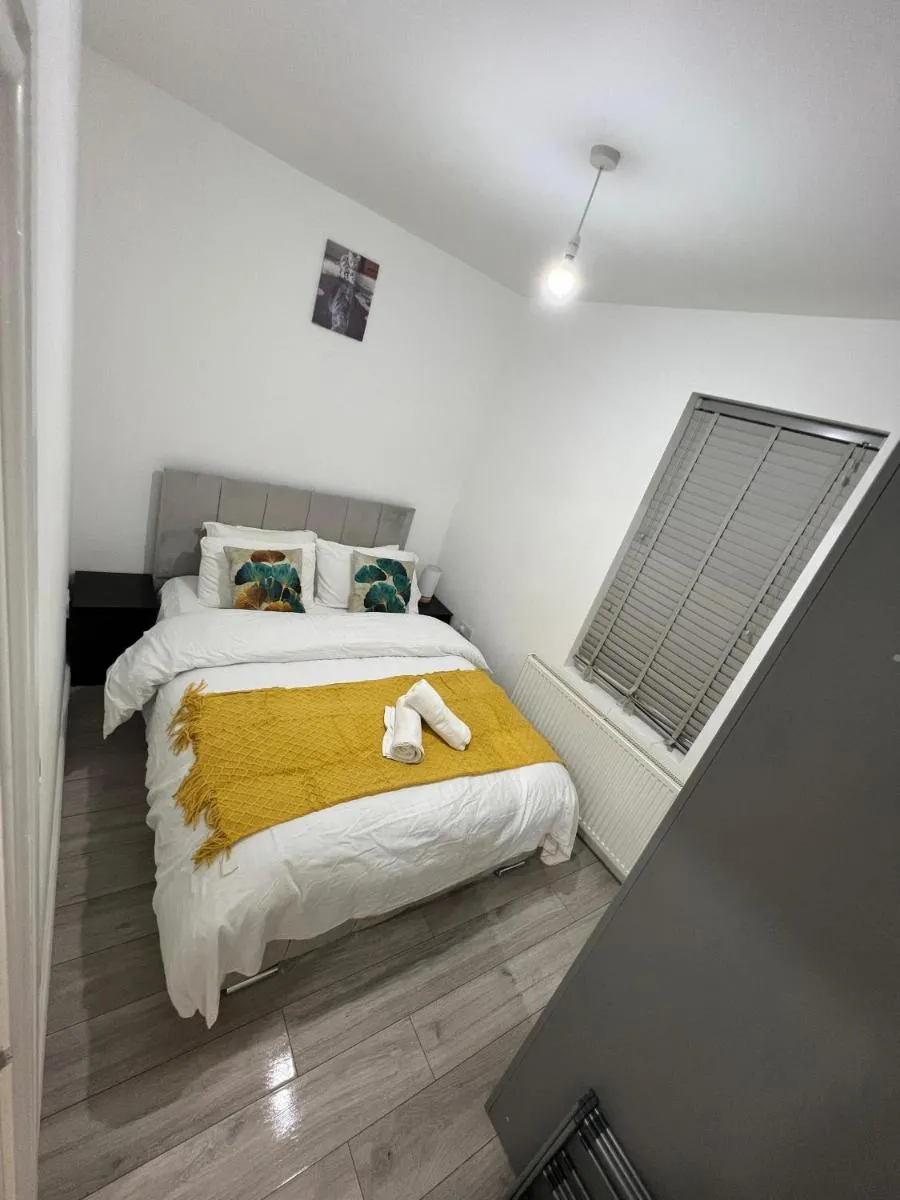 Image 4 of F4 Luxury Stays One bed apartment with Parking