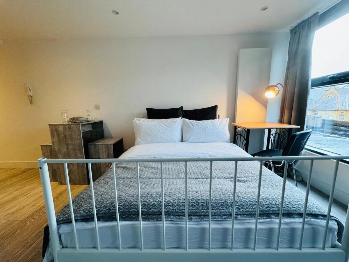 Image 4 of FT3 Brick Lane Studio Flat