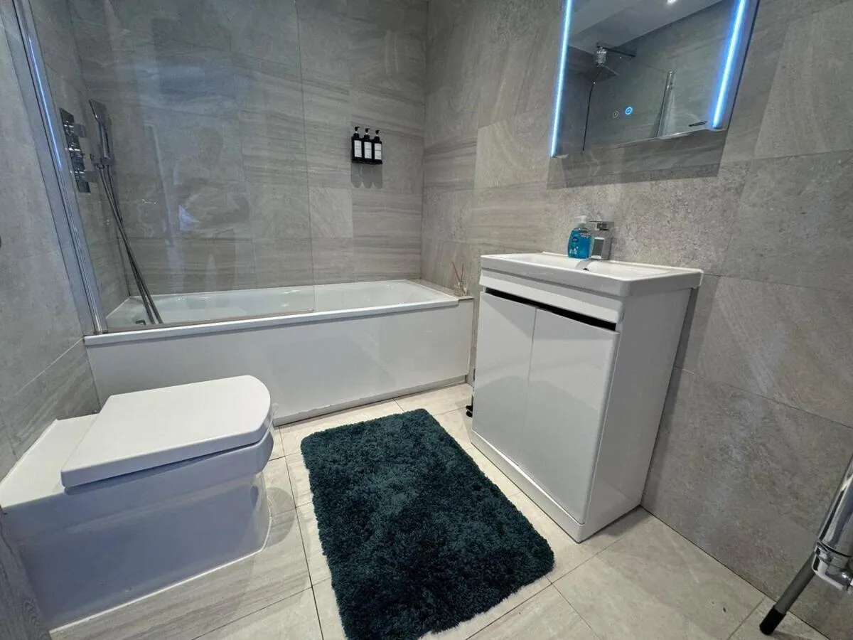 Image 5 of FT6 Brick Lane Studio Apartment