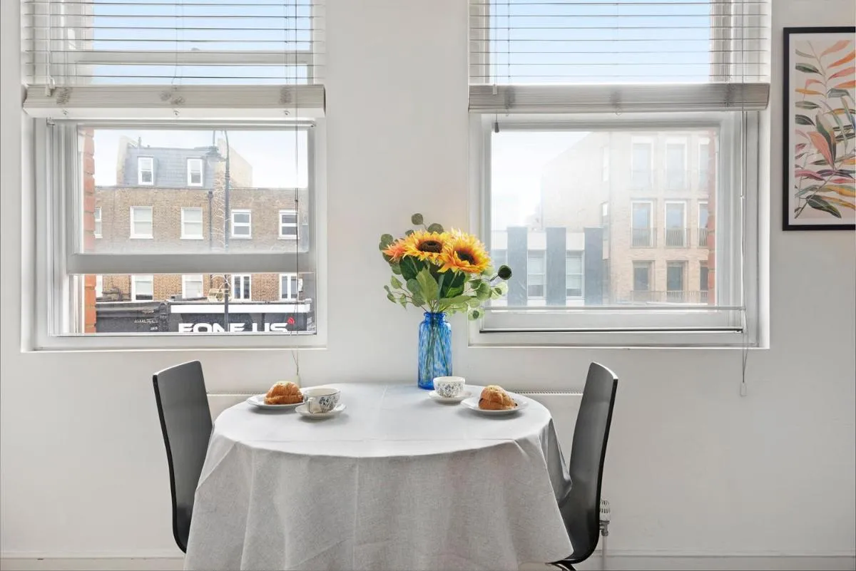 Image 5 of Family friendly – Stylish Kentish Town