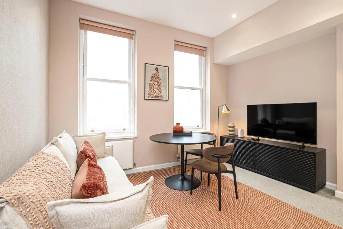 Image 5 of Fantastic Stays in Tower Bridge, Borough Market