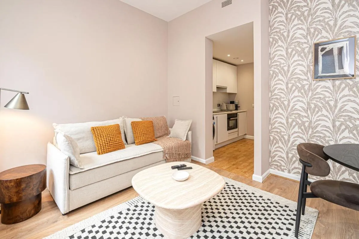 Image 4 of Fantastic Stays in Tower Bridge, Borough Market