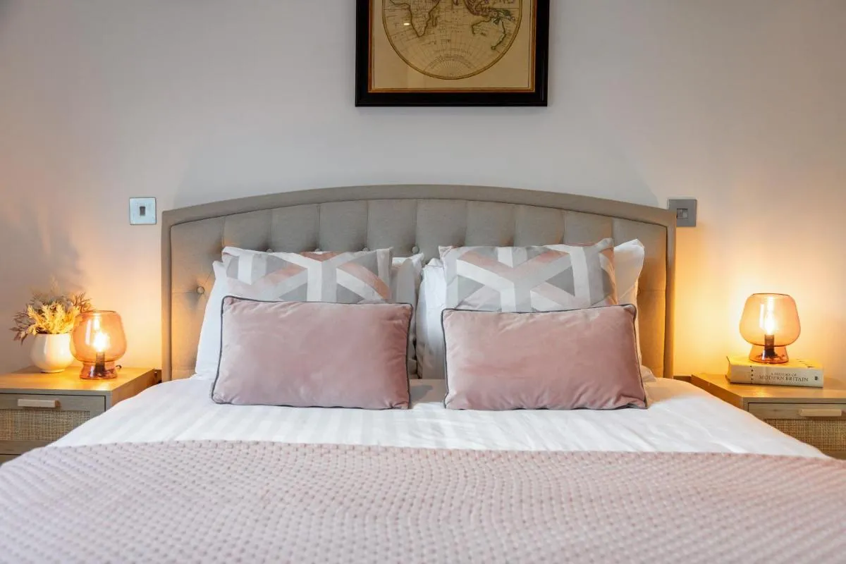 Image 5 of Farringdon/St Pancras penthouse