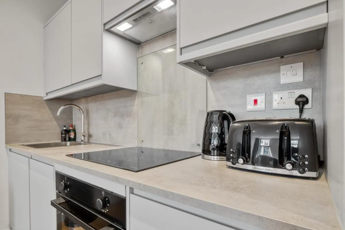 Image 4 of Finsbury Park 2 Bed Apartment