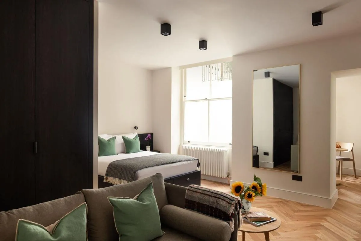 Image 3 of FiveM Notting Hill