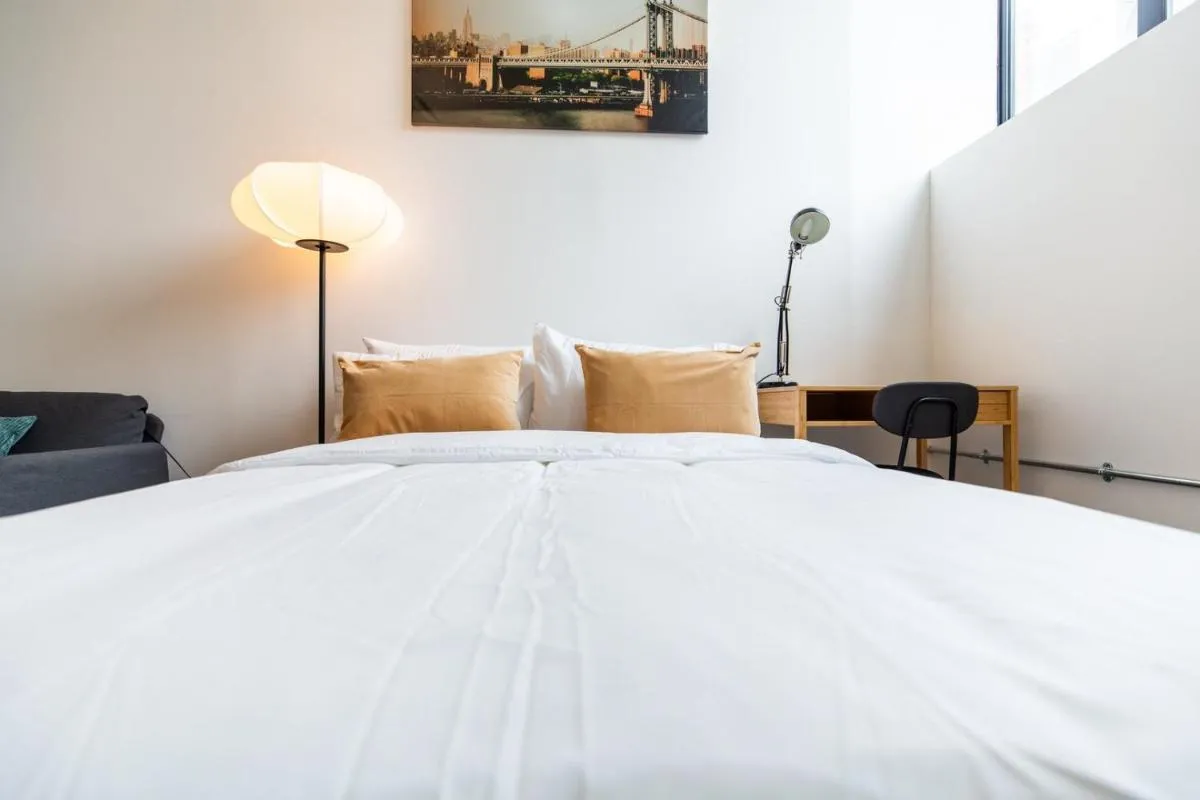 Image 3 of Flat 1 High Road – Room A & B