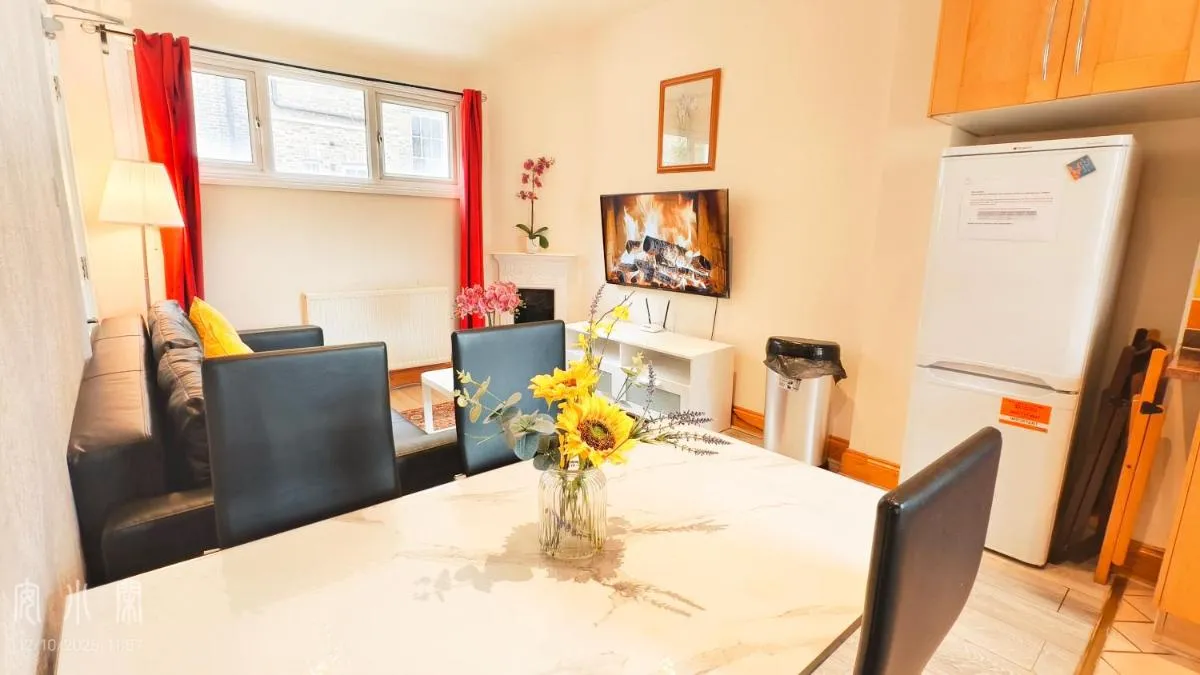 Image 5 of Flat 2, 6 Tauton Mews in Marylebone