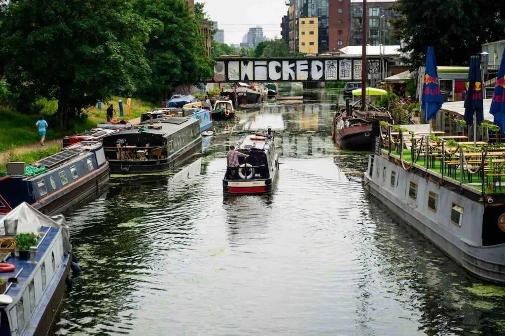 Image 4 of Flat in Hackney Wick