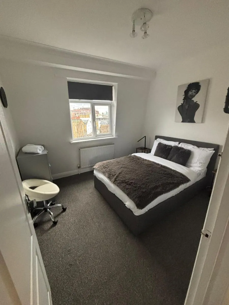 Image 4 of Flat in the heart of Camden Town