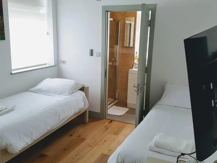 Image 4 of Forest House Hotel