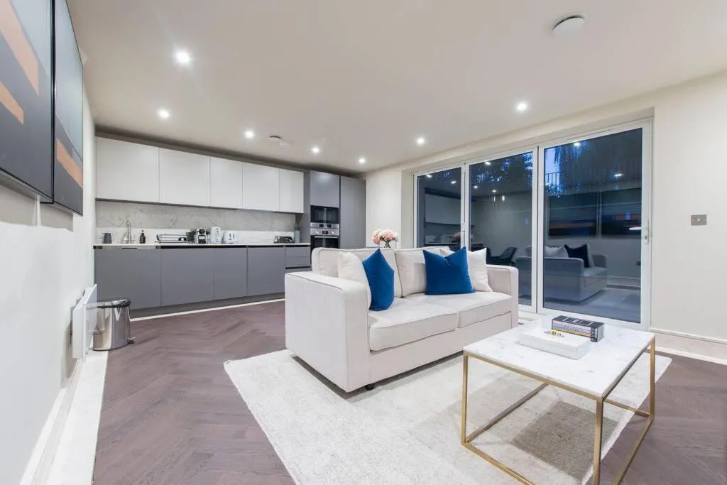 Image 4 of Garden Haven Luxe 1BR 1BA Chigwell Retreat CHCL F1