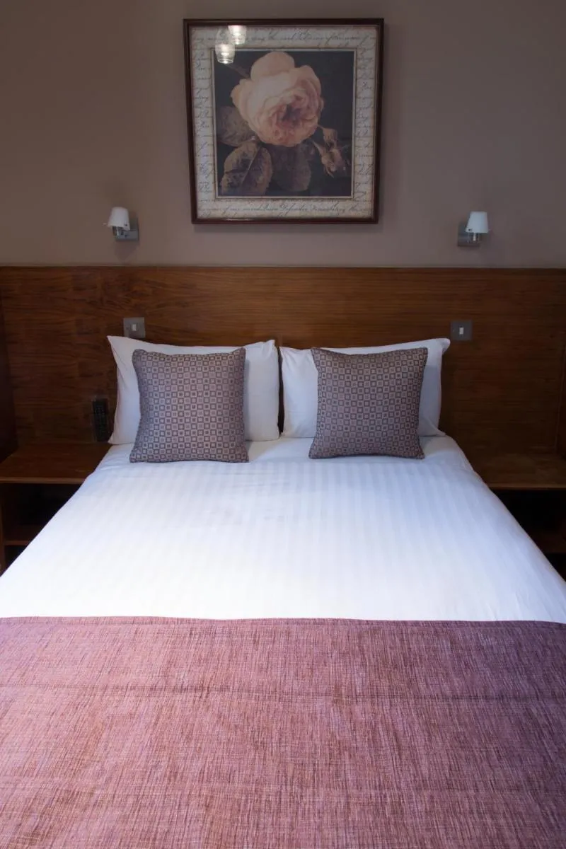 Image 4 of Garden View Hotel