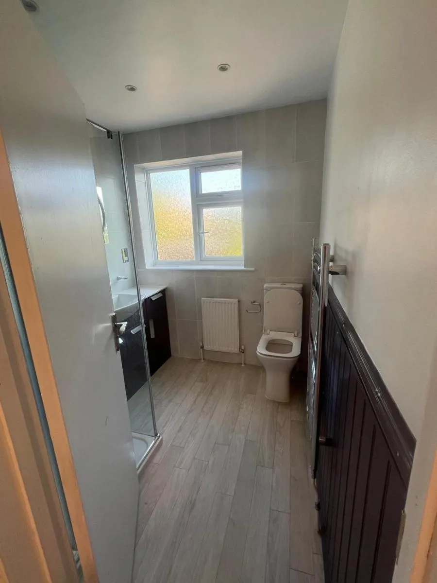 Image 3 of Good Priced Single Rooms in Northolt