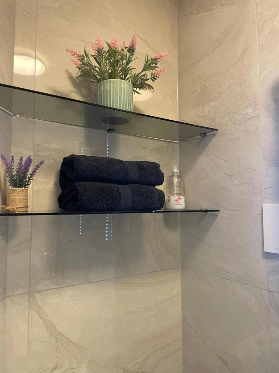 Image 3 of Grays Inn Road – Room 4