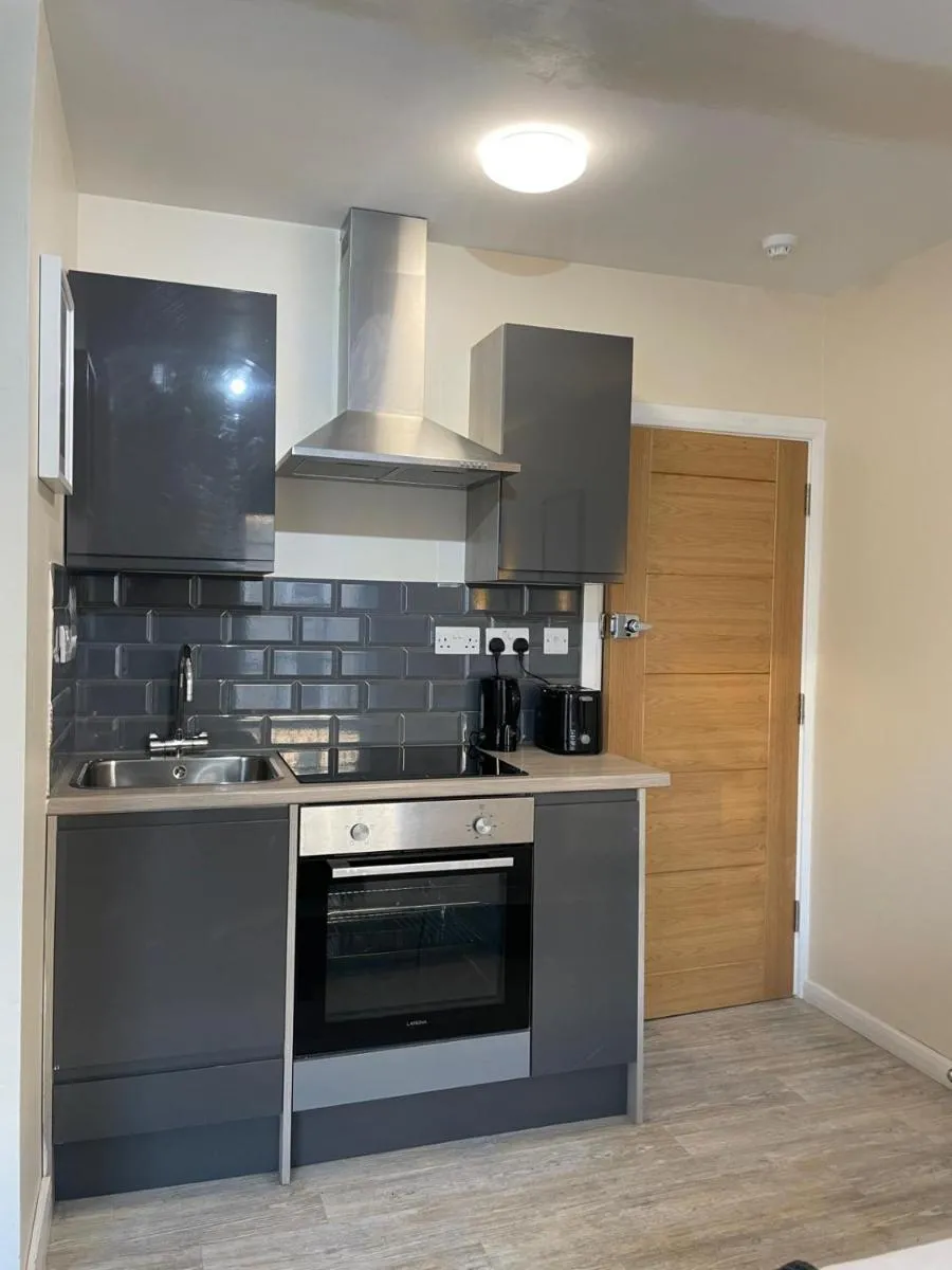 Image 5 of Grays Inn Road – Room 4