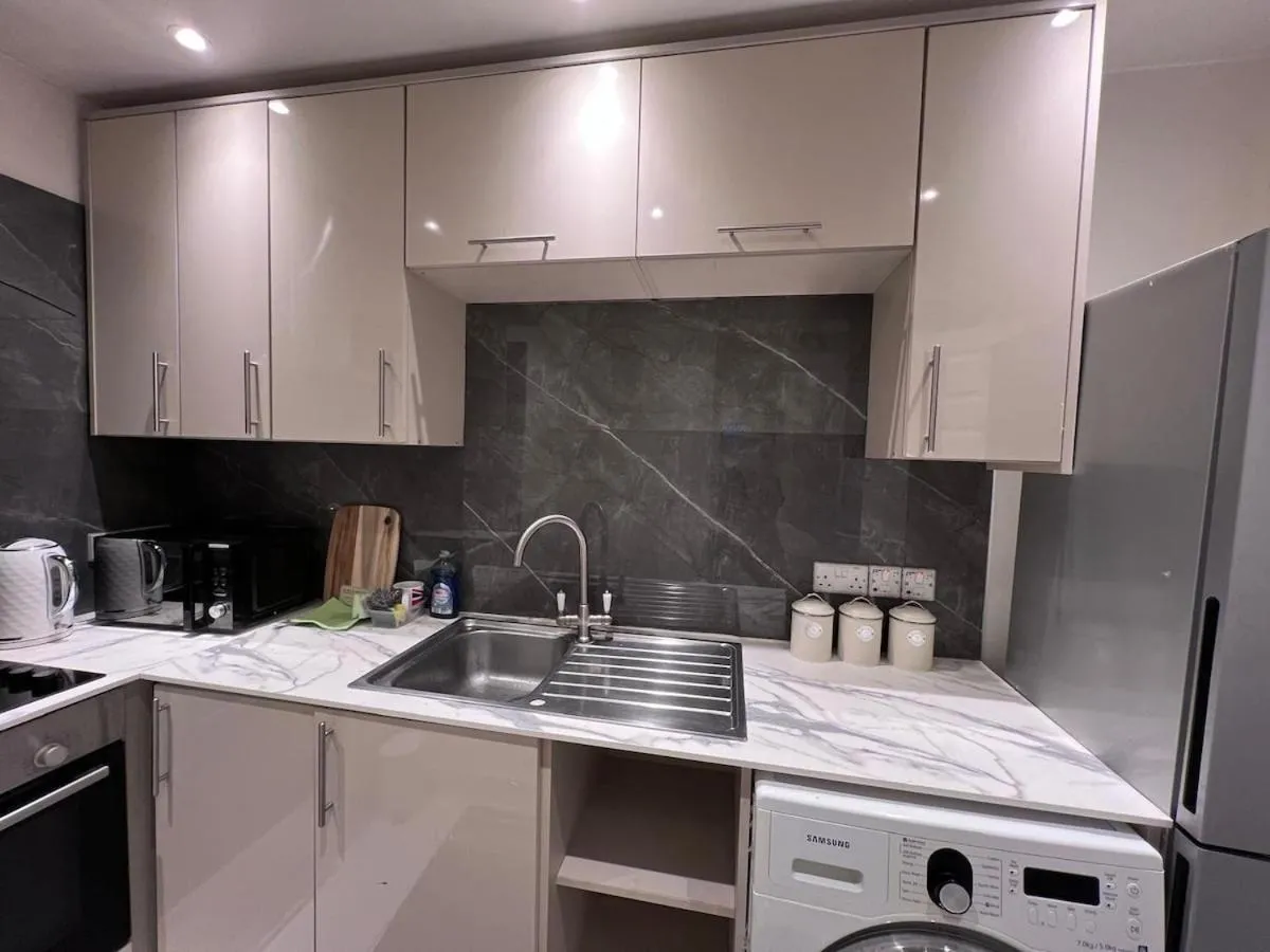 Image 4 of Great location 1 bed stylish flat