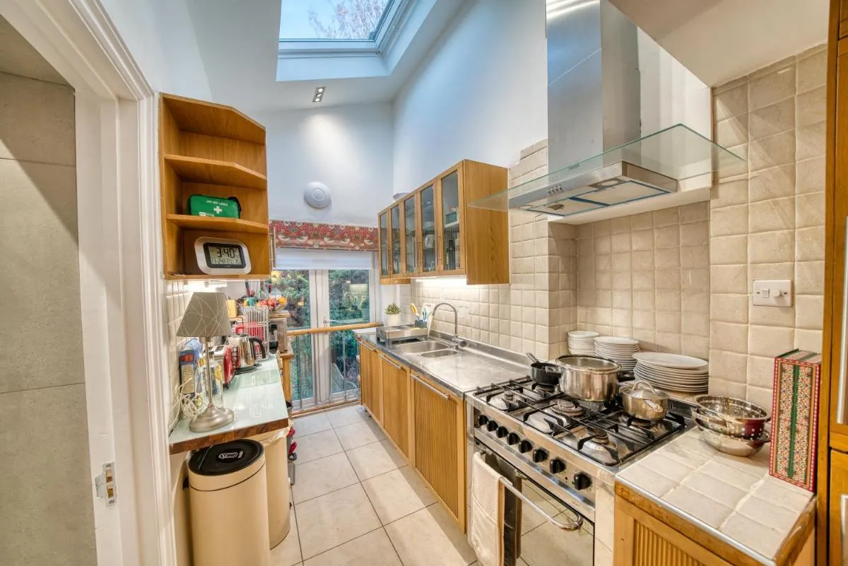 Image 3 of Greater London Rentals