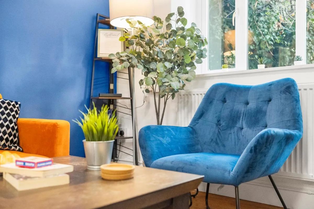 Image 5 of Ground Floor 2-Bed Apartment In Hackney