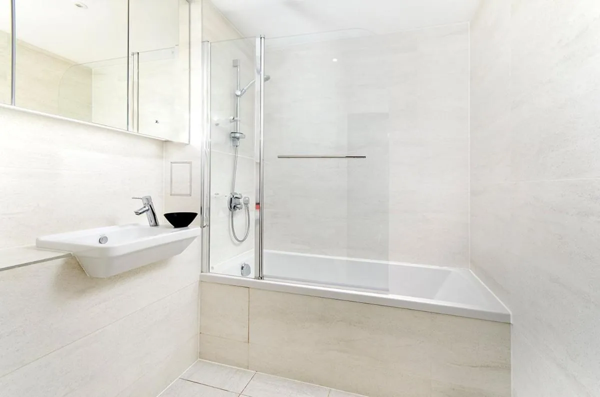 Image 5 of GuestReady – Bauhaus Duplex in Shepherd’s Bush