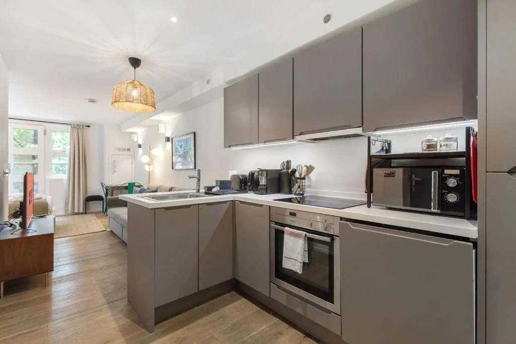 Image 5 of GuestReady – Explore Trendy Camden