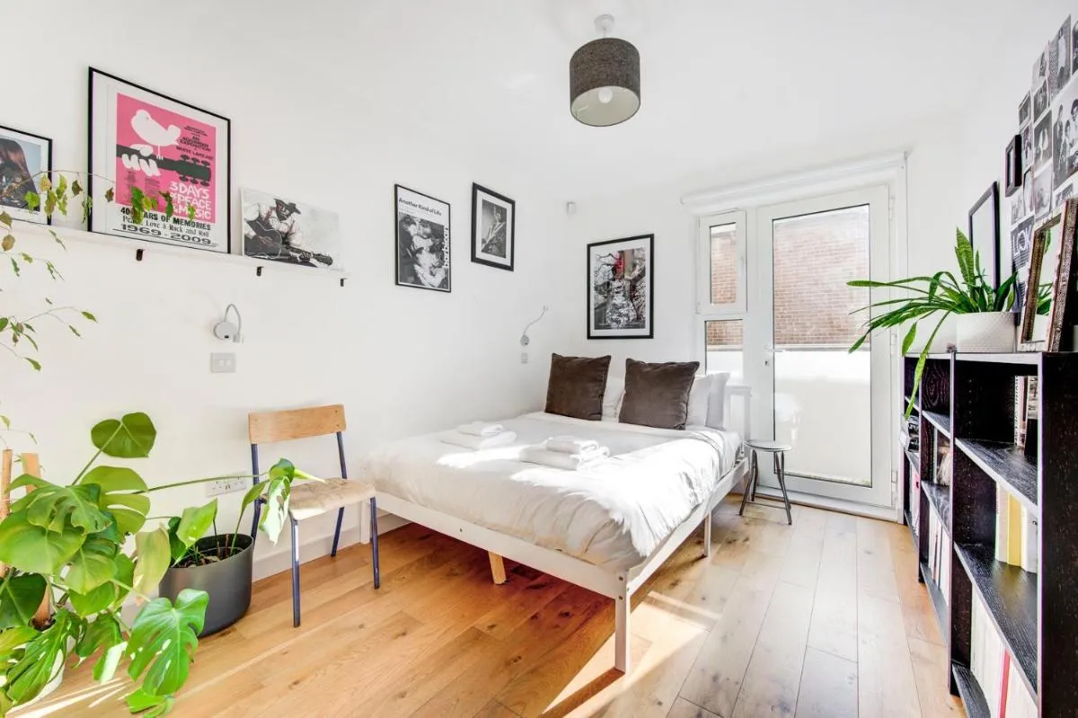 Image 3 of GuestReady – Lower Clapton’s Artistic Retreat