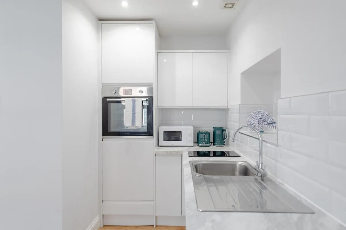 Image 4 of HAFH in Paddington – Double studio 3