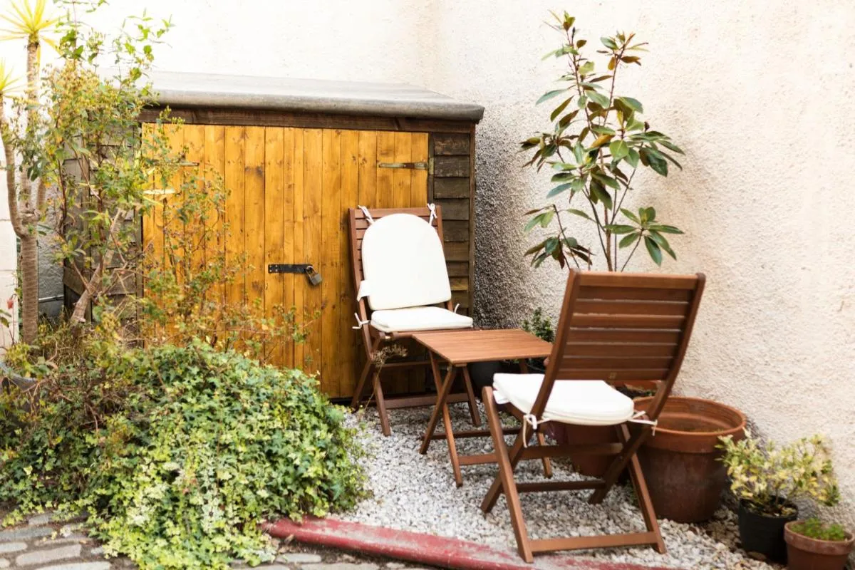 Image 5 of Hampstead 19th Century Village Cottage – Pass the Keys
