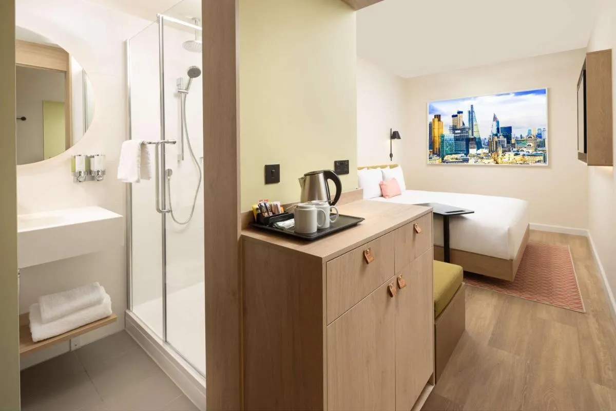 Image 3 of Hampton By Hilton London Old Street