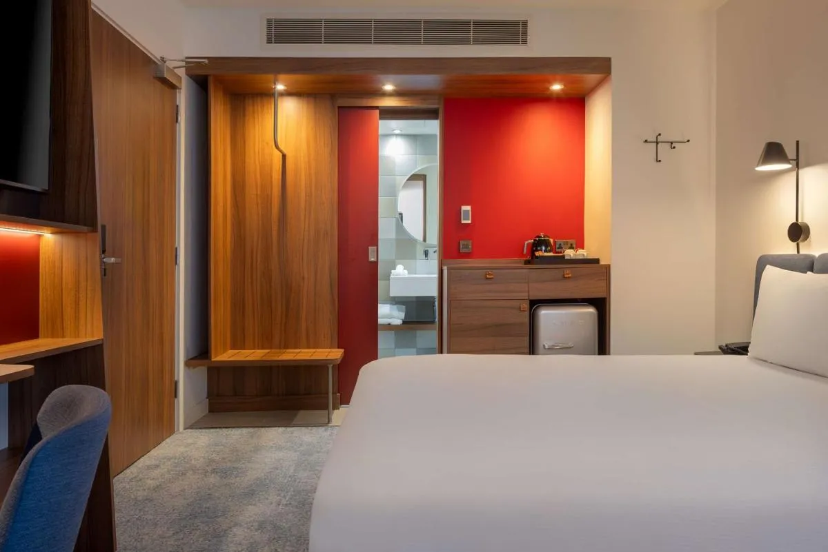 Image 3 of Hampton by Hilton London Waterloo