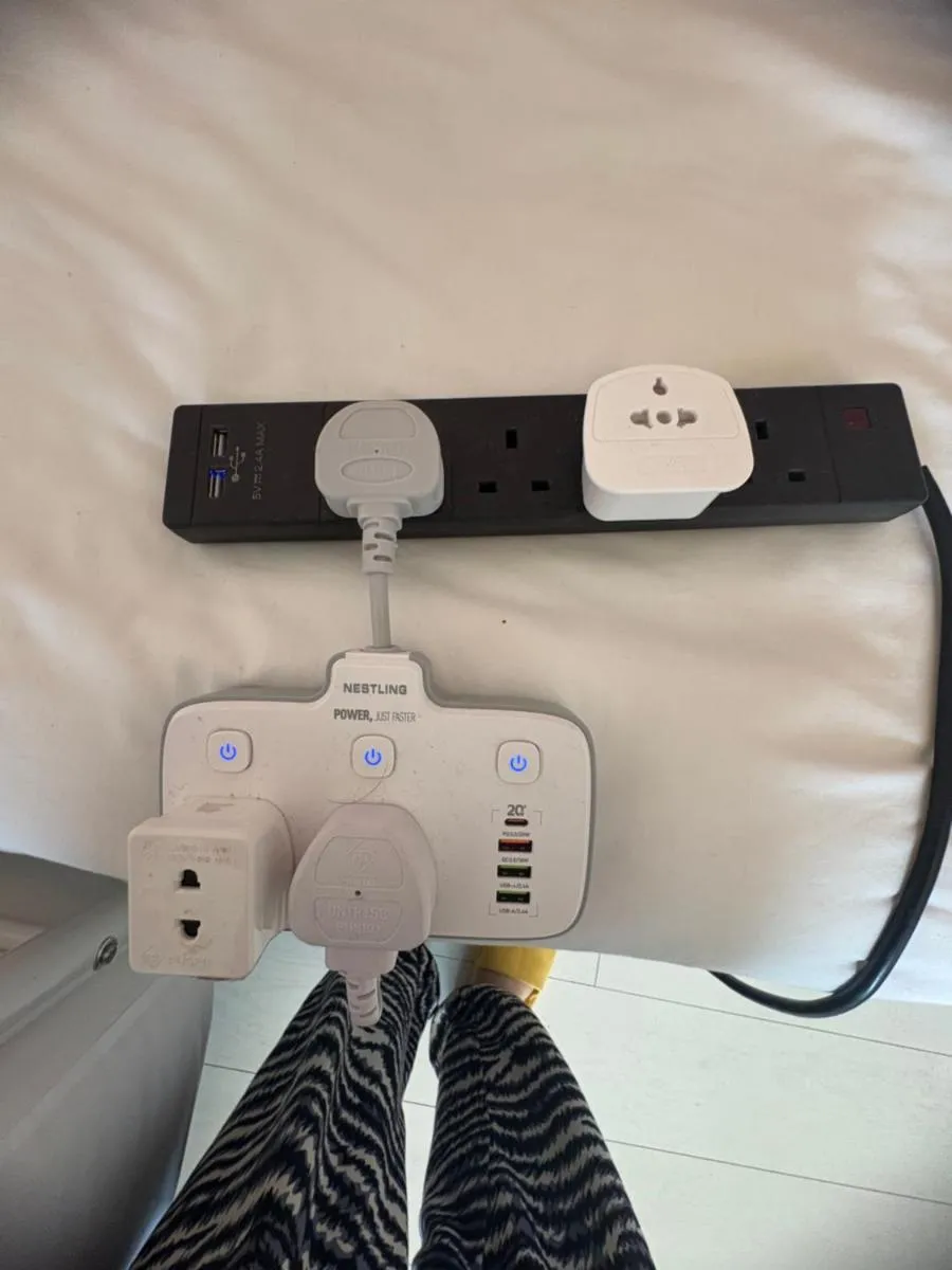 Image 5 of Happy Place with kitchenette- female only