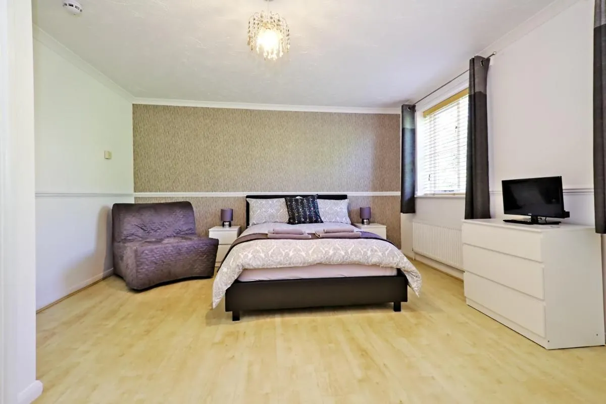 Image 3 of Harlinger Lodge Annexe