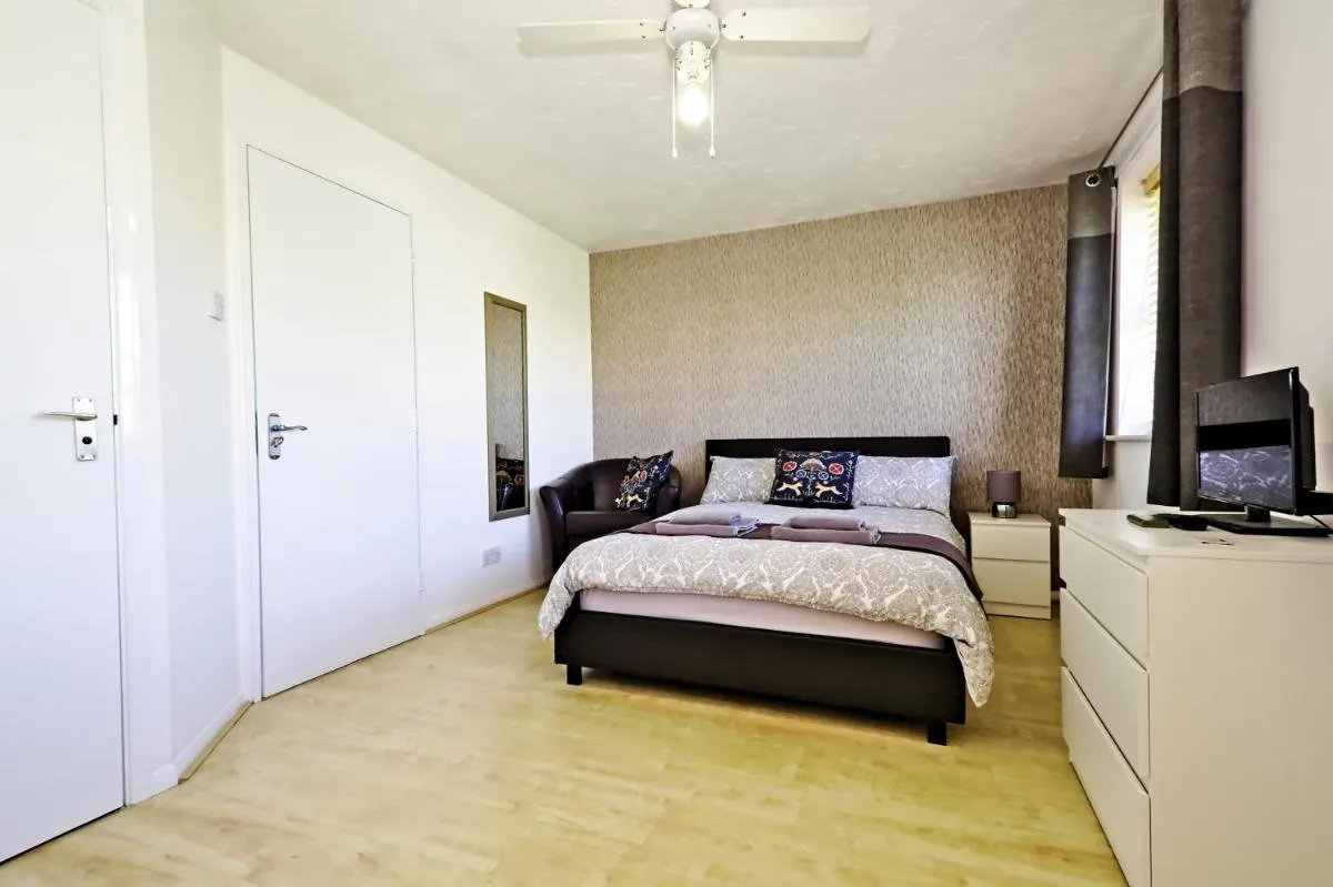 Image 5 of Harlinger Lodge Annexe