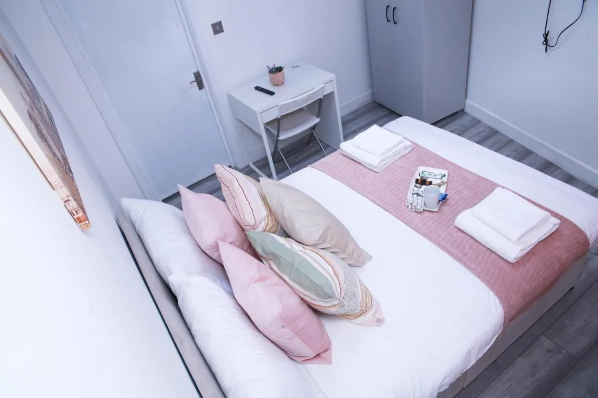 Image 4 of Harrow Luxury flat With free parking.