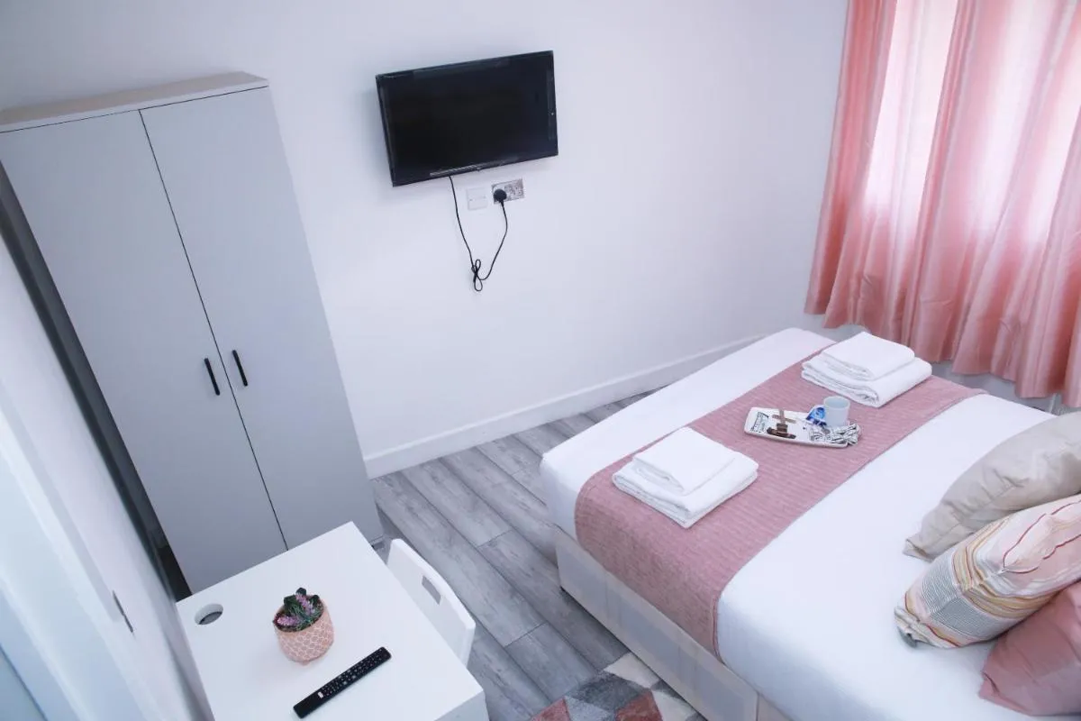 Image 5 of Harrow Luxury flat With free parking.